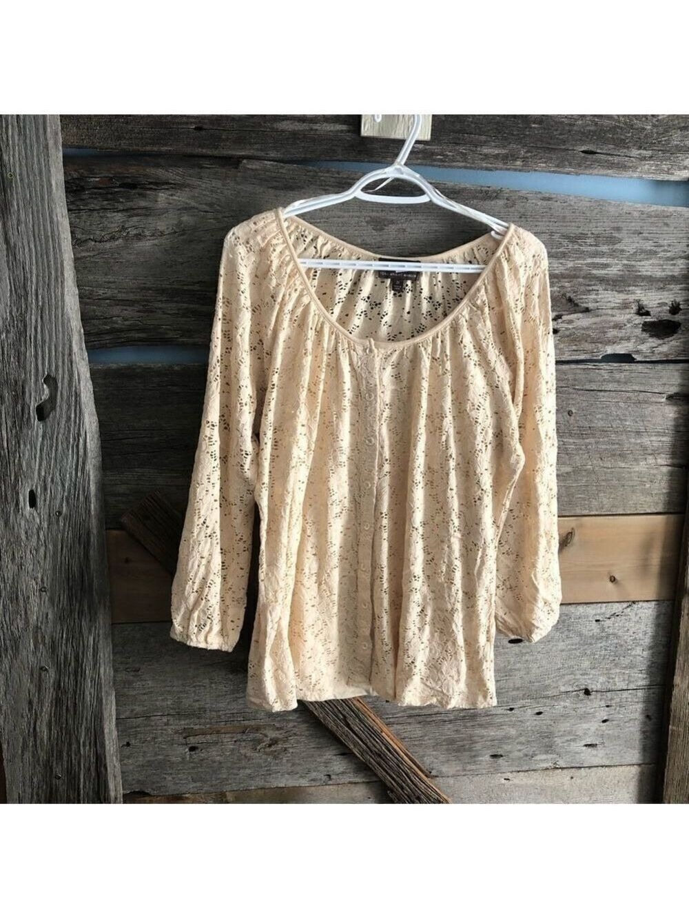 Fenn Wright Manson Plus Size 2X Beige/Tan Lace Overlay button down top